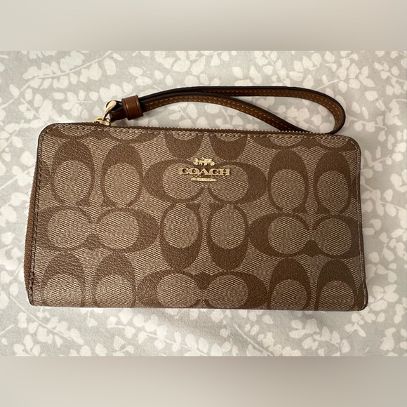 Coach Long Zip Around Wallet In Signature Canvas Im/Khaki Saddle 2 No. C4452 - Picture 1 of 5